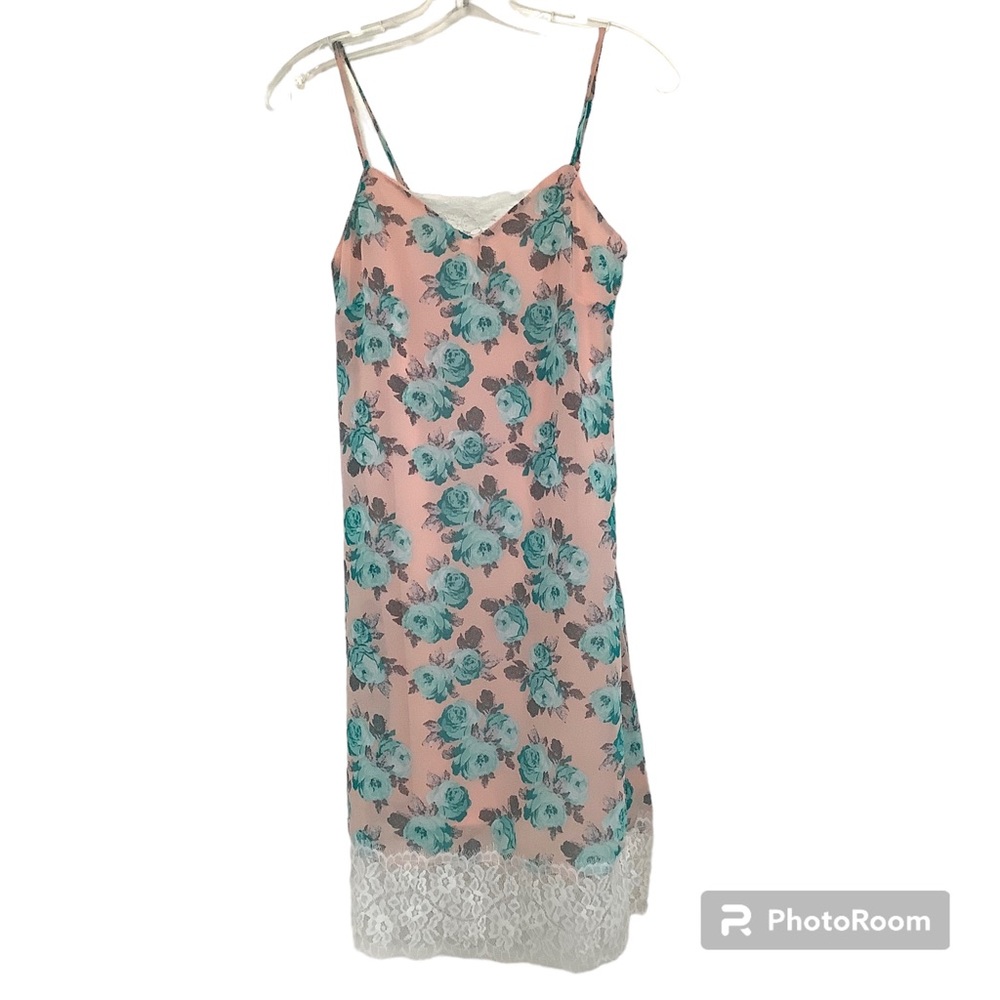 XHILARATION XS Pink Floral Dress Lined Sleeveless Lace Hem Side Zip NWOT